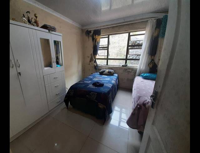 6 BEDROOM HOUSE FOR SALE IN ADAMS MISSION